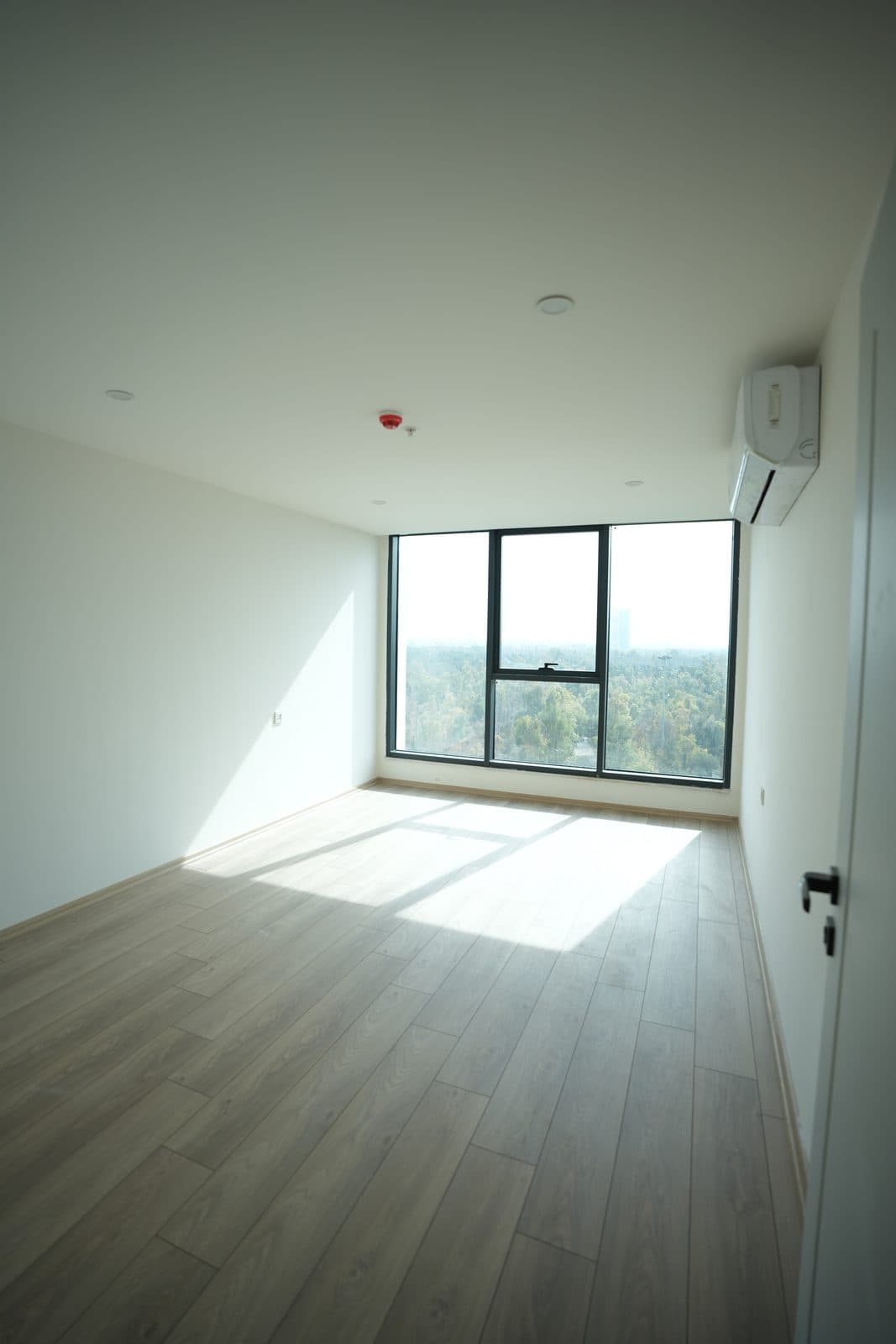 Phoenix Tower — image 12